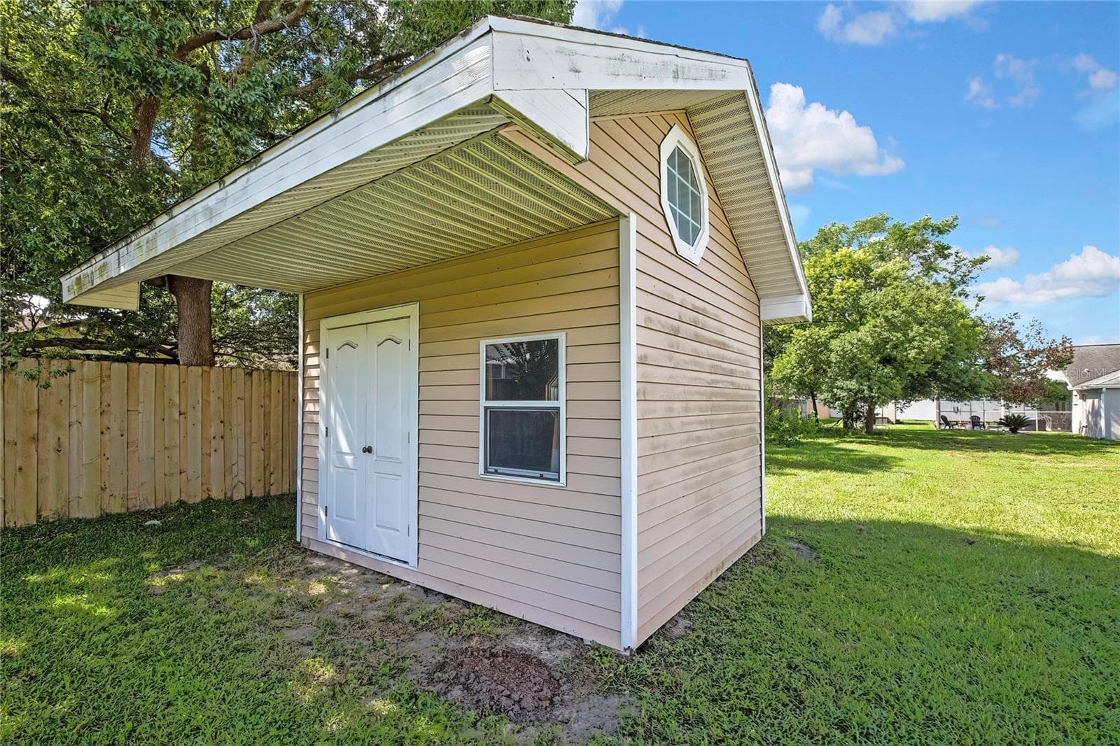 12x10 shed - 4583 GONDOLIER RD, SPRING HILL