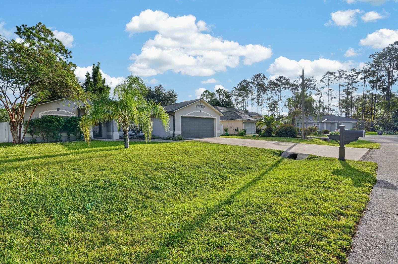 Single Family Residence at 19 RED OAK PL, PALM COAST, photo 8 of 45