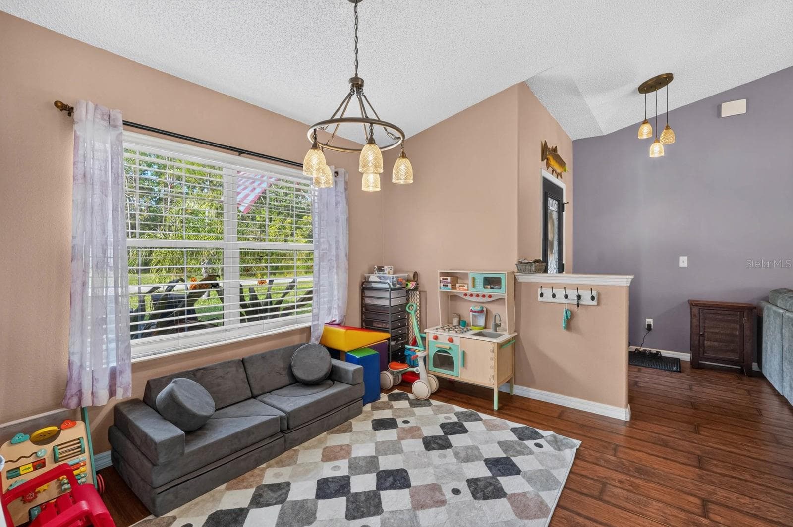 Single Family Residence at 19 RED OAK PL, PALM COAST, photo 20 of 45