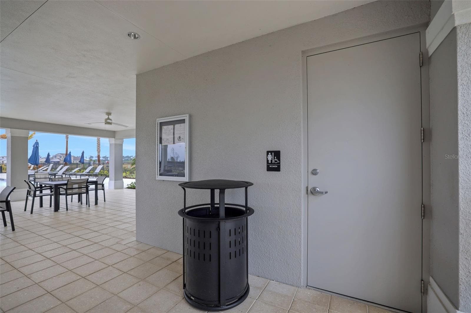 Single Family Residence at 16892 COTTONTAIL CIR, PUNTA GORDA, photo 10 of 15