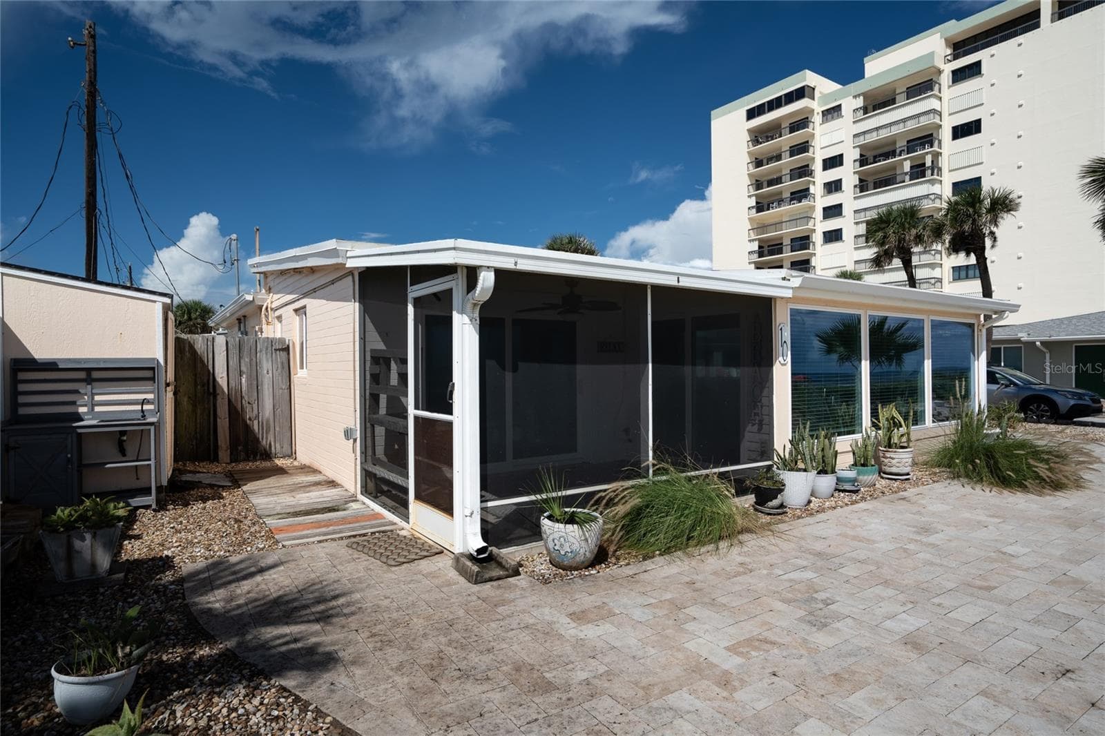 Screened in patio! - 10 OCEAN EDGE DR, ORMOND BEACH