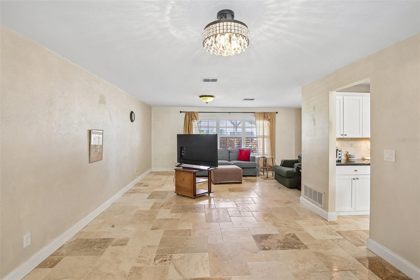 Living room - 14367 87TH AVE, SEMINOLE