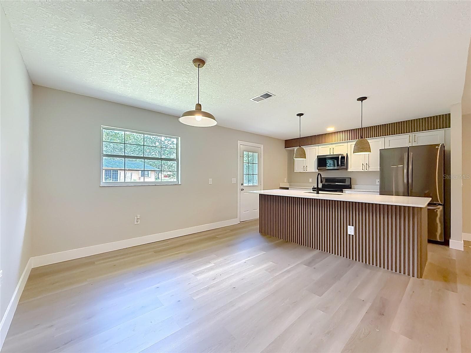Single Family Residence at 5685 E SHADY ACRES DR, INVERNESS, photo 5 of 47