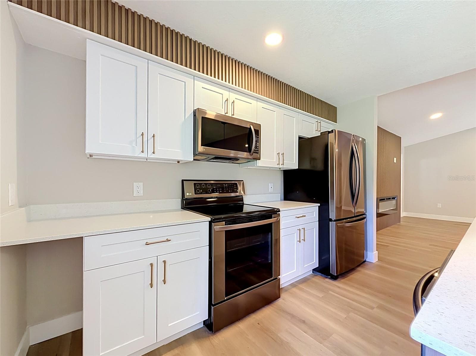 Single Family Residence at 5685 E SHADY ACRES DR, INVERNESS, photo 13 of 47