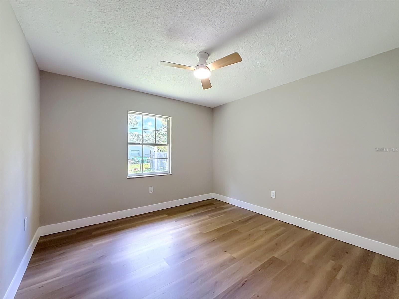 Single Family Residence at 5685 E SHADY ACRES DR, INVERNESS, photo 18 of 47