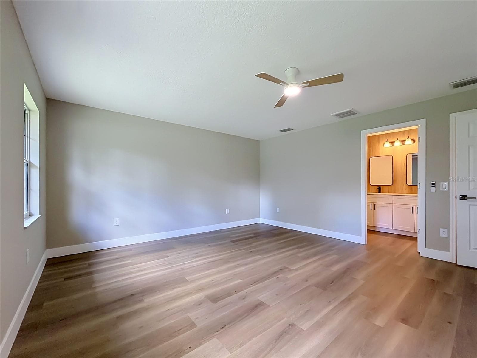 Single Family Residence at 5685 E SHADY ACRES DR, INVERNESS, photo 26 of 47