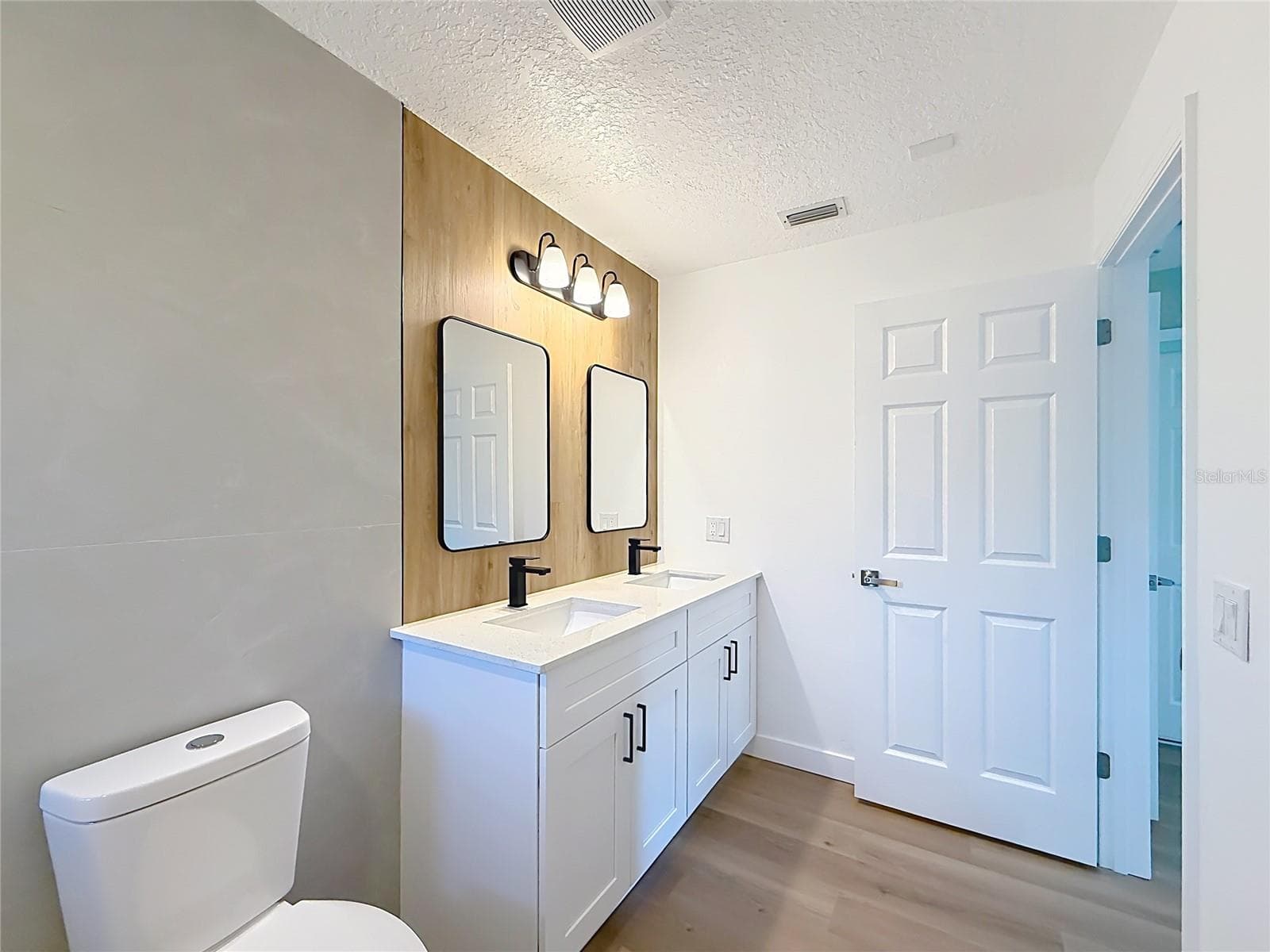 Single Family Residence at 5685 E SHADY ACRES DR, INVERNESS, photo 30 of 47