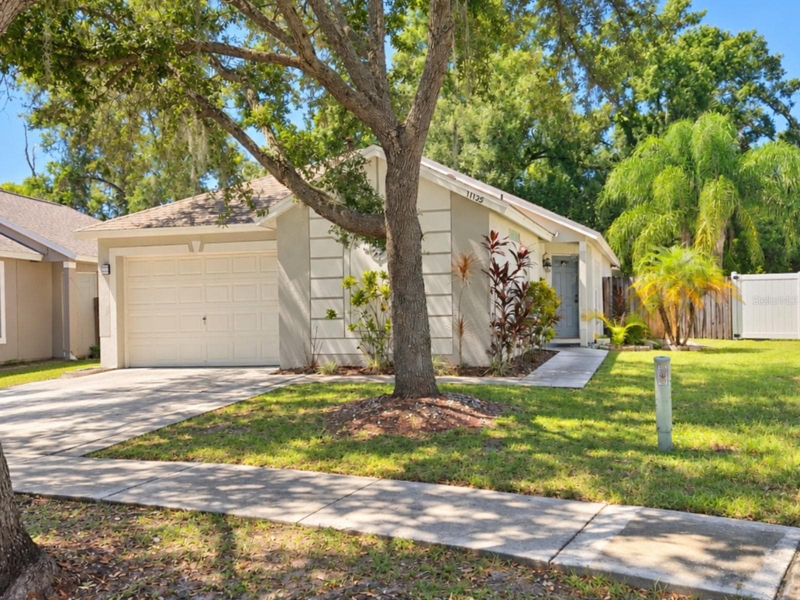 11125 LAKE TAHOE DR