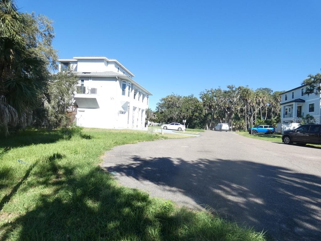 Neighbor - 5405 TROPICAL WOODS CT, PORT RICHEY