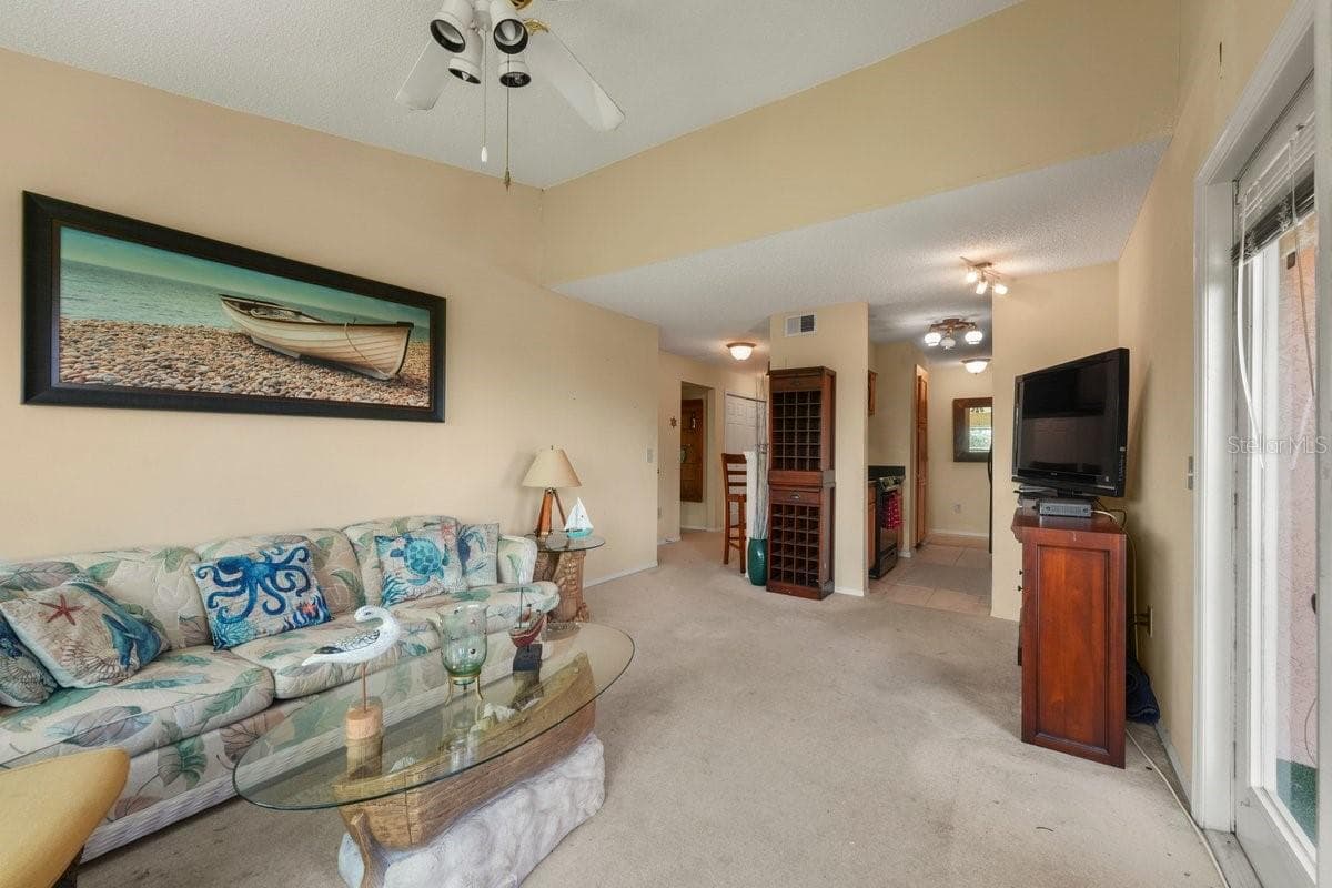Condominium at 1401 S PALMETTO AVE #622, DAYTONA BEACH, photo 5 of 39