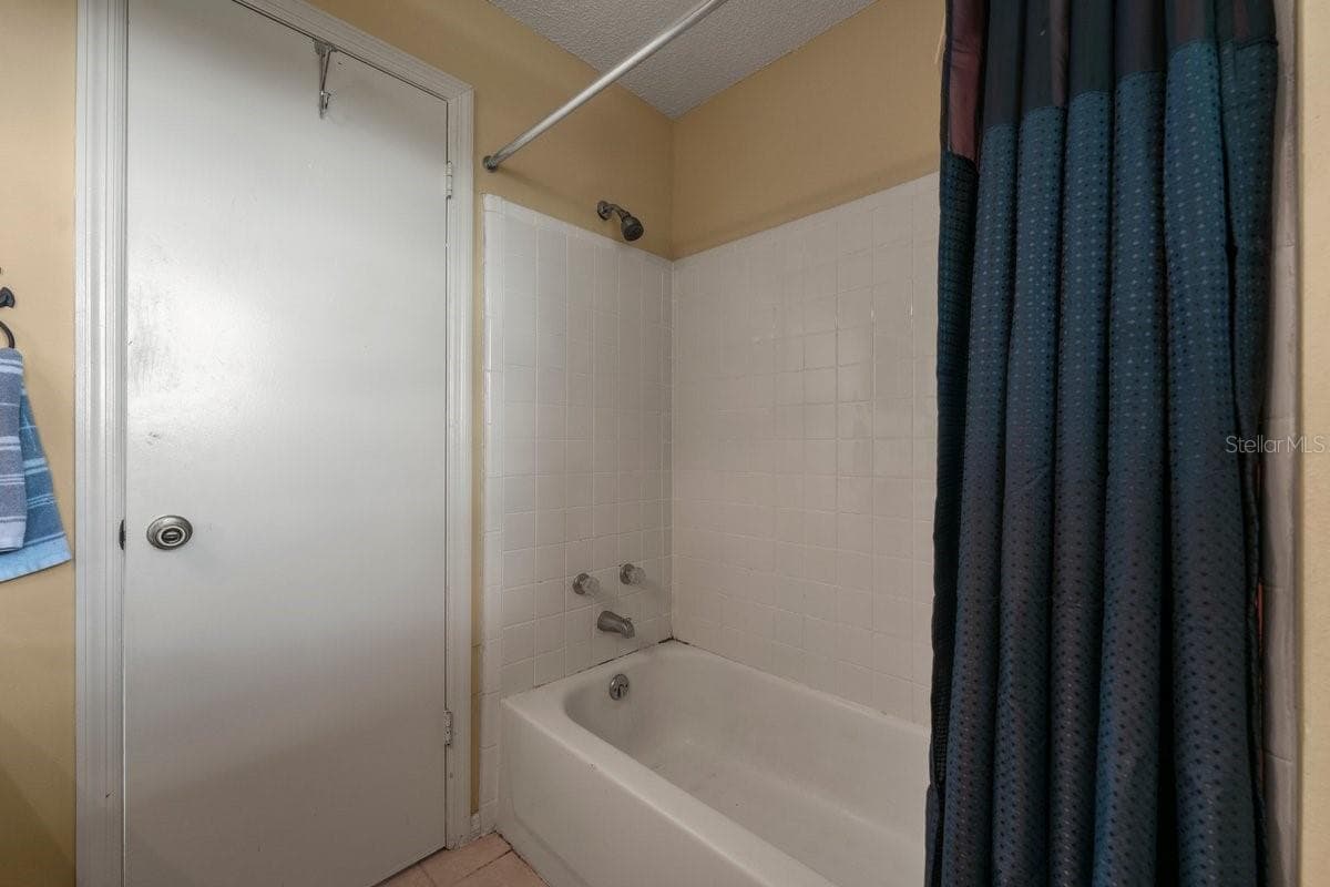 Condominium at 1401 S PALMETTO AVE #622, DAYTONA BEACH, photo 11 of 39