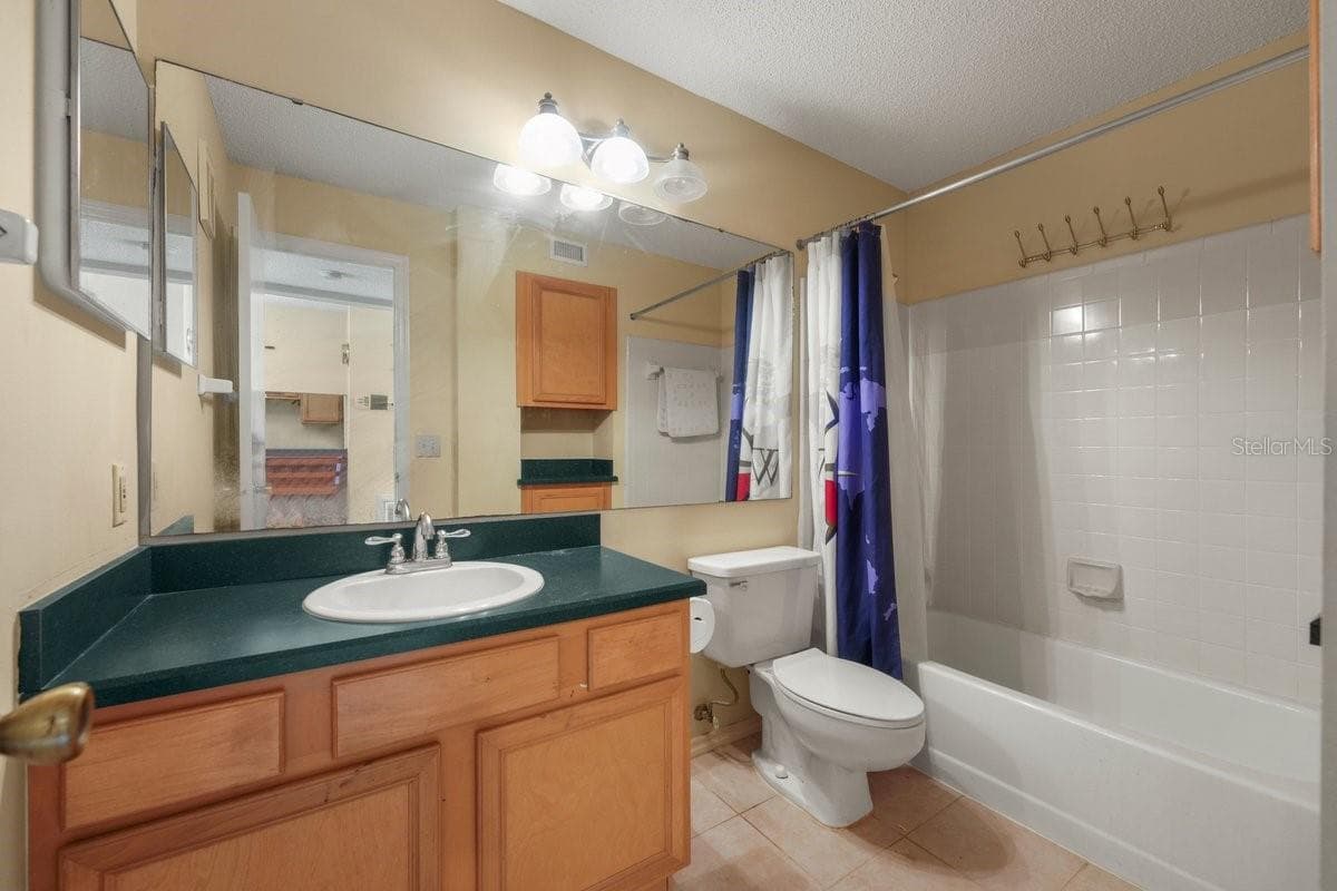 Condominium at 1401 S PALMETTO AVE #622, DAYTONA BEACH, photo 12 of 39
