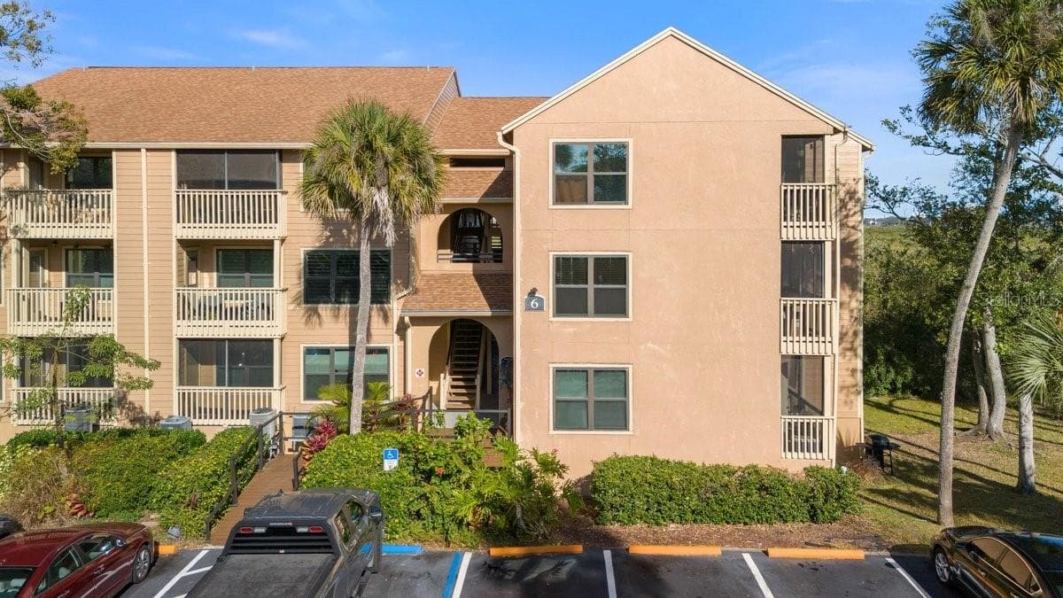 Condominium at 1401 S PALMETTO AVE #622, DAYTONA BEACH, photo 34 of 39