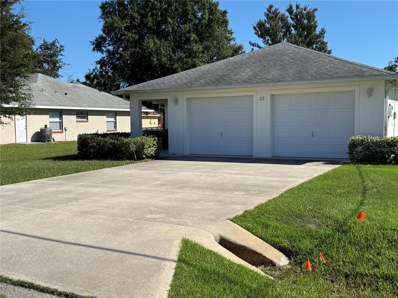 Single Family Residence at 32 RAELAND LN, PALM COAST, photo 3 of 24