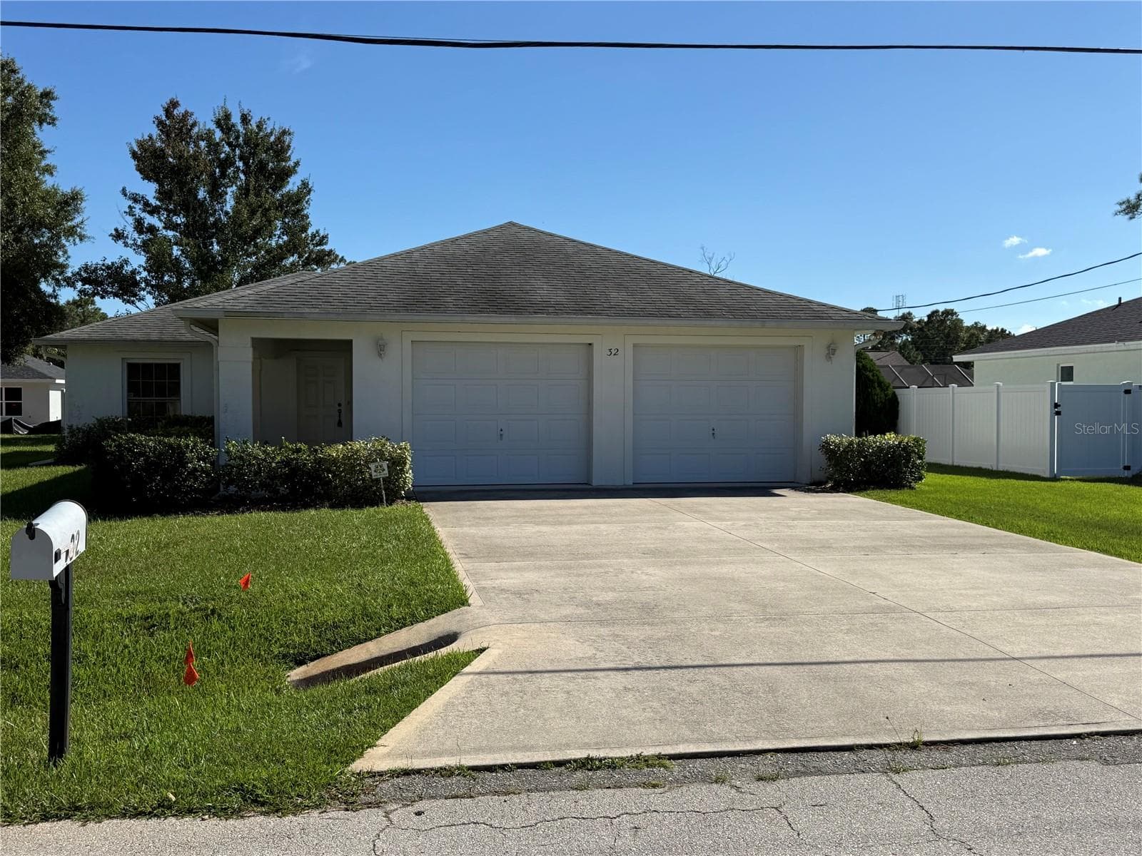 Single Family Residence at 32 RAELAND LN, PALM COAST, photo 4 of 24