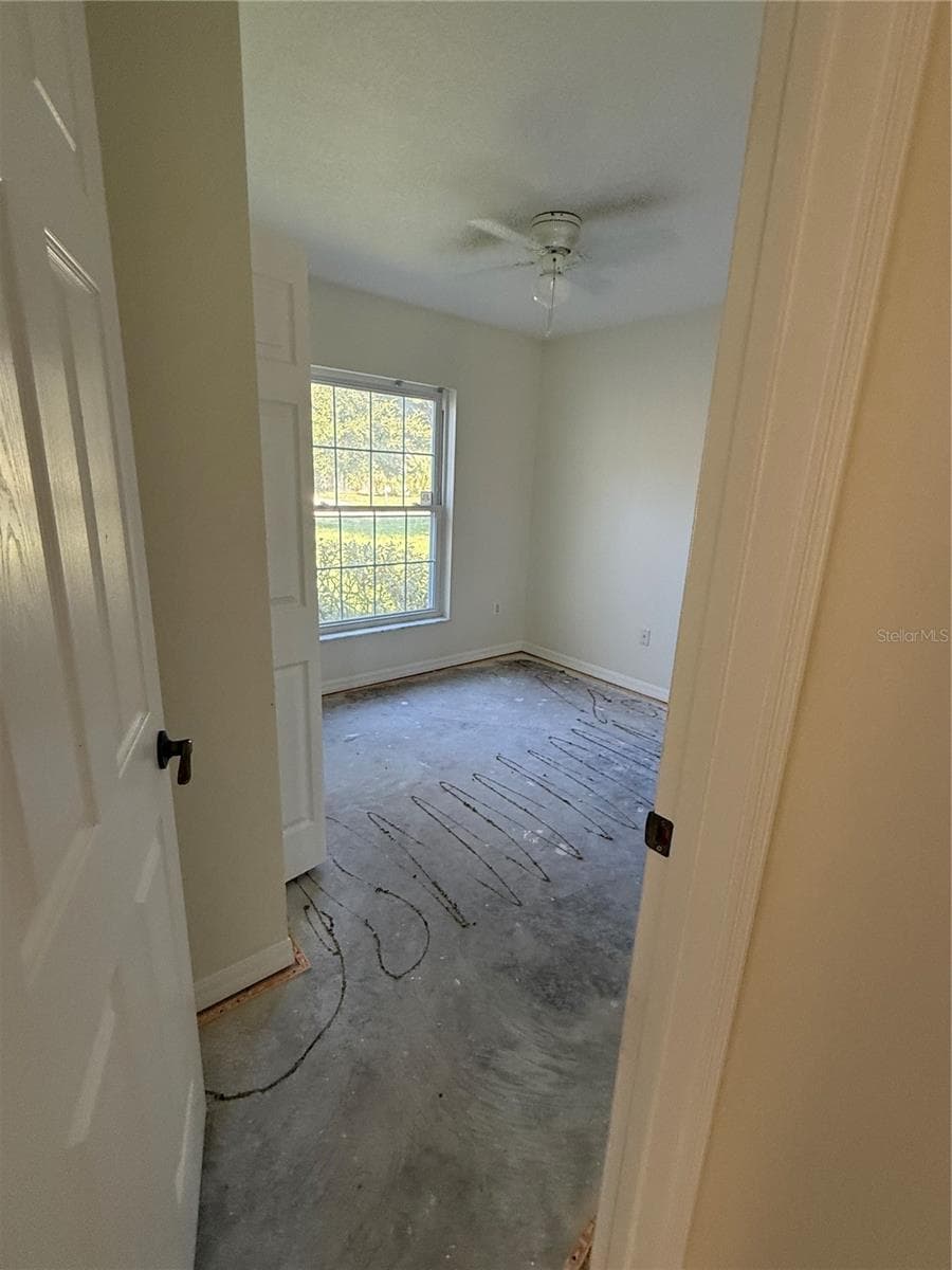 Single Family Residence at 32 RAELAND LN, PALM COAST, photo 20 of 24