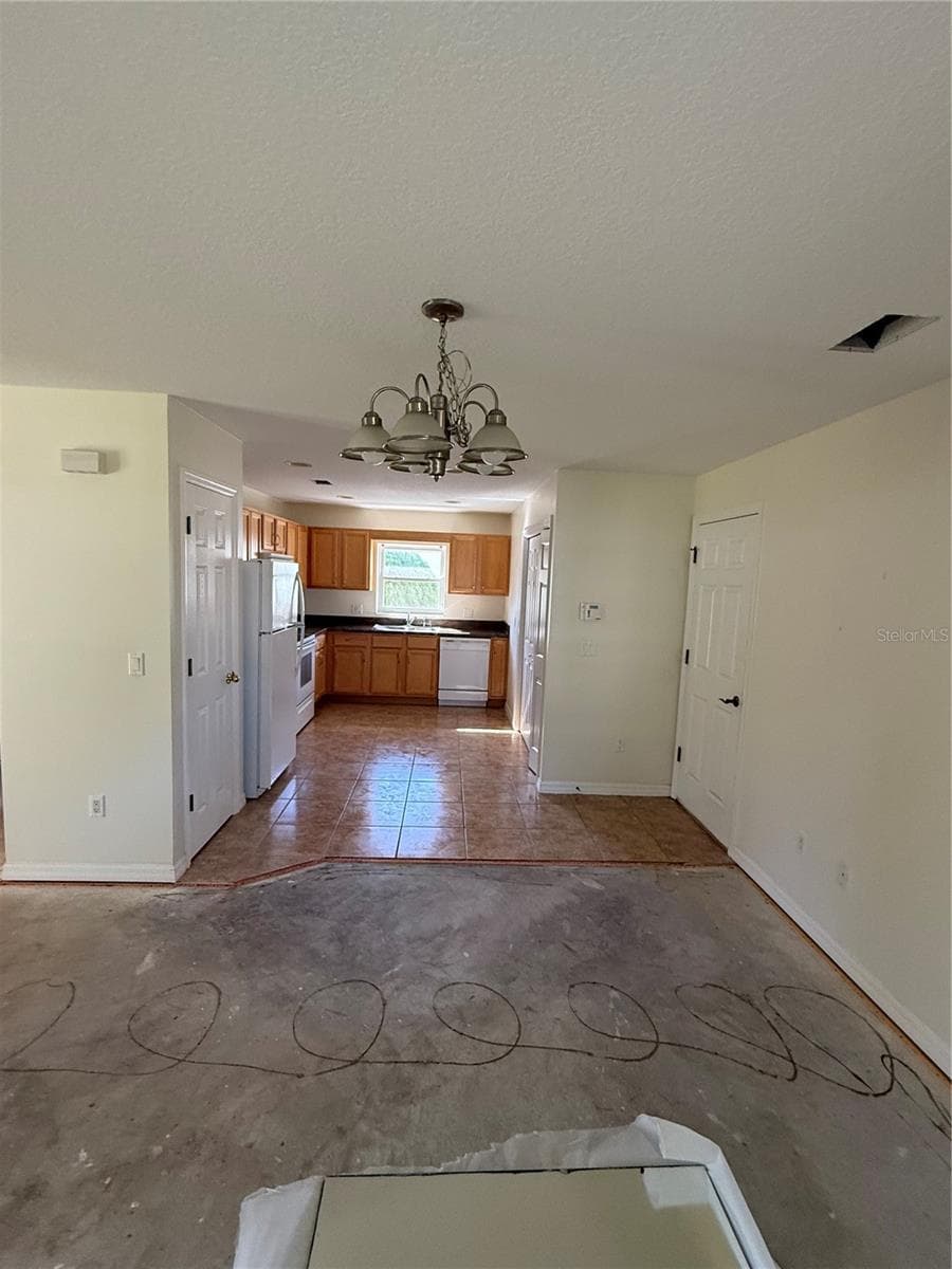 Single Family Residence at 32 RAELAND LN, PALM COAST, photo 22 of 24