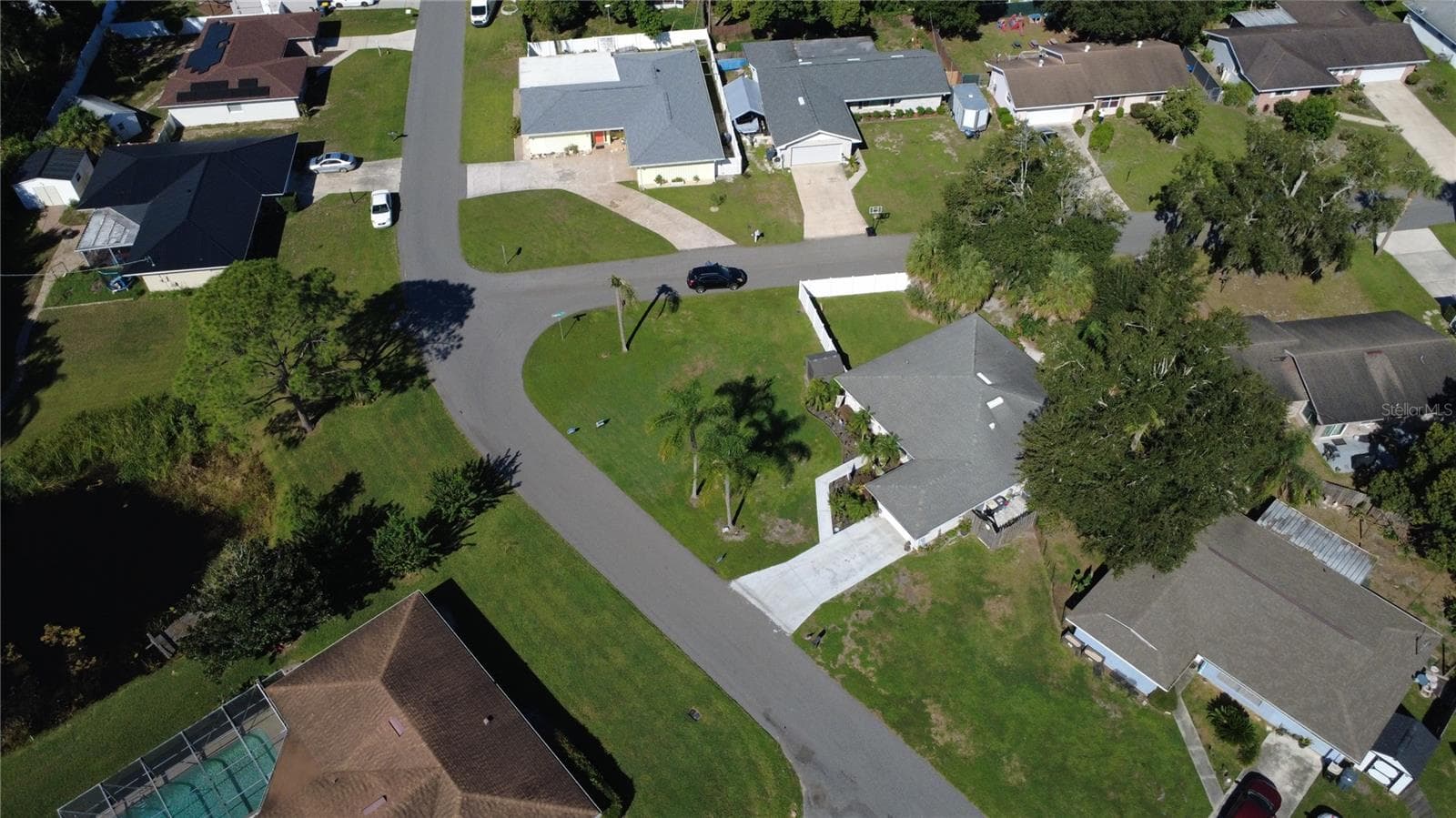 Single Family Residence at 400 BAYOU RD, WINTER HAVEN, photo 64 of 72