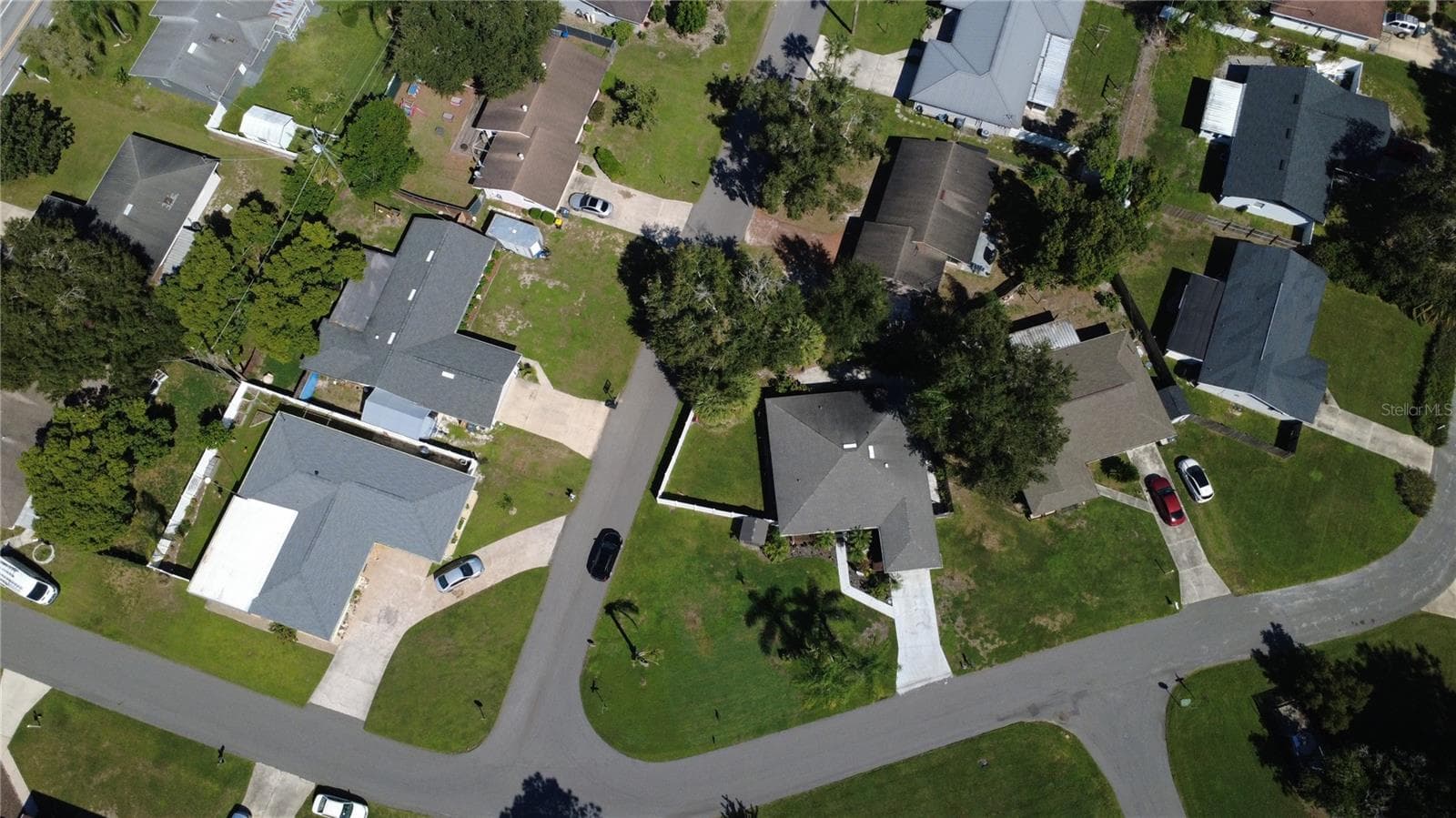 Single Family Residence at 400 BAYOU RD, WINTER HAVEN, photo 69 of 72