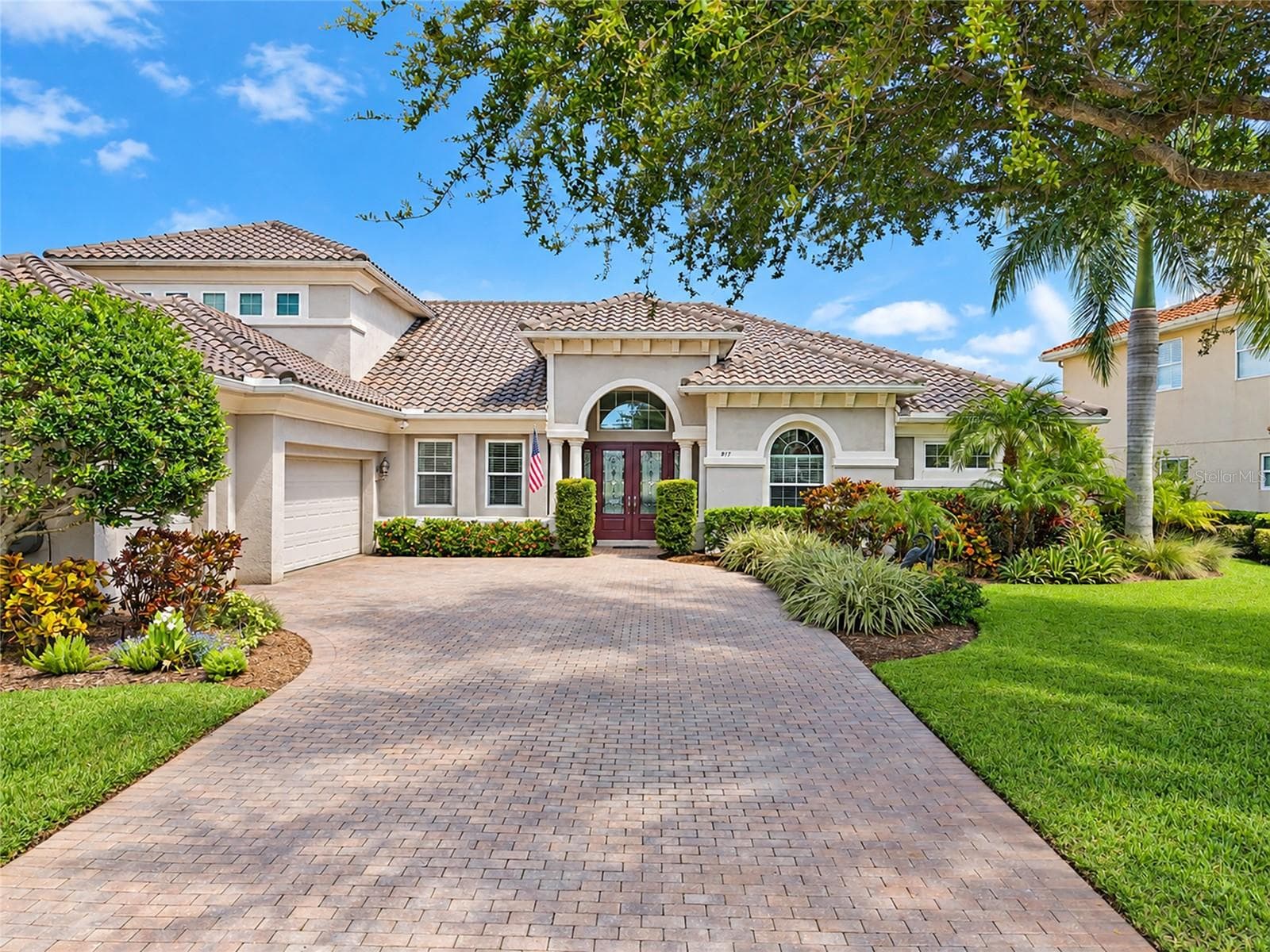 Single Family Residence at 817 MARITIME CT, BRADENTON, photo 2 of 100