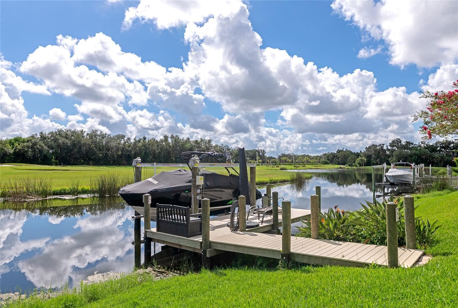 Single Family Residence at 817 MARITIME CT, BRADENTON, photo 4 of 100