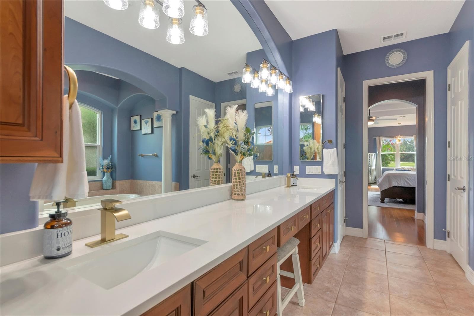 Single Family Residence at 817 MARITIME CT, BRADENTON, photo 44 of 100