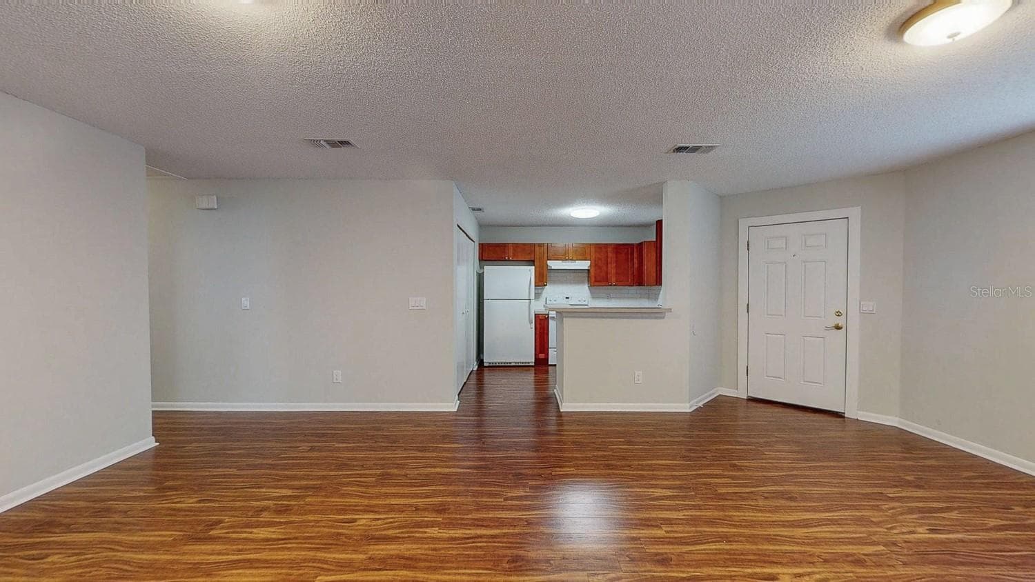 Single Family Residence at 3113 GORDON CT, TAMPA, photo 14 of 45