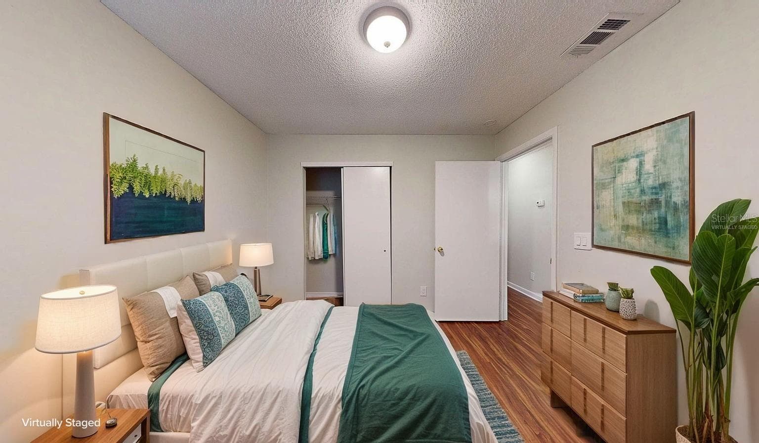 Virtually Staged - 3113 GORDON CT, TAMPA