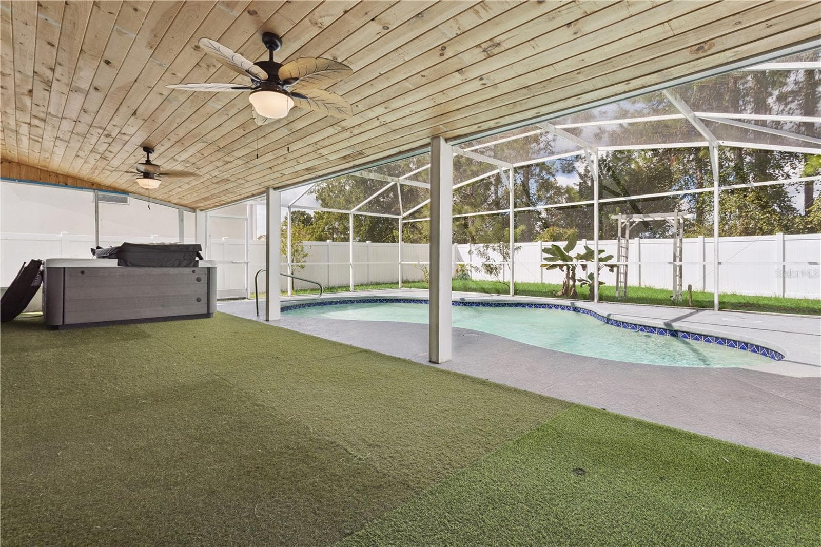 Single Family Residence at 602 ROSARO CT, KISSIMMEE, photo 31 of 42