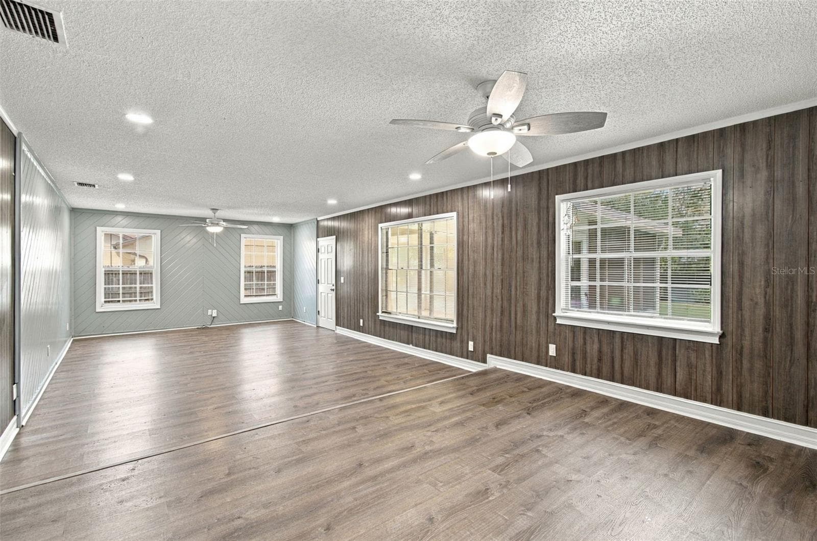 Duplex at 2801 BURTS AVE, TAMPA, photo 12 of 53