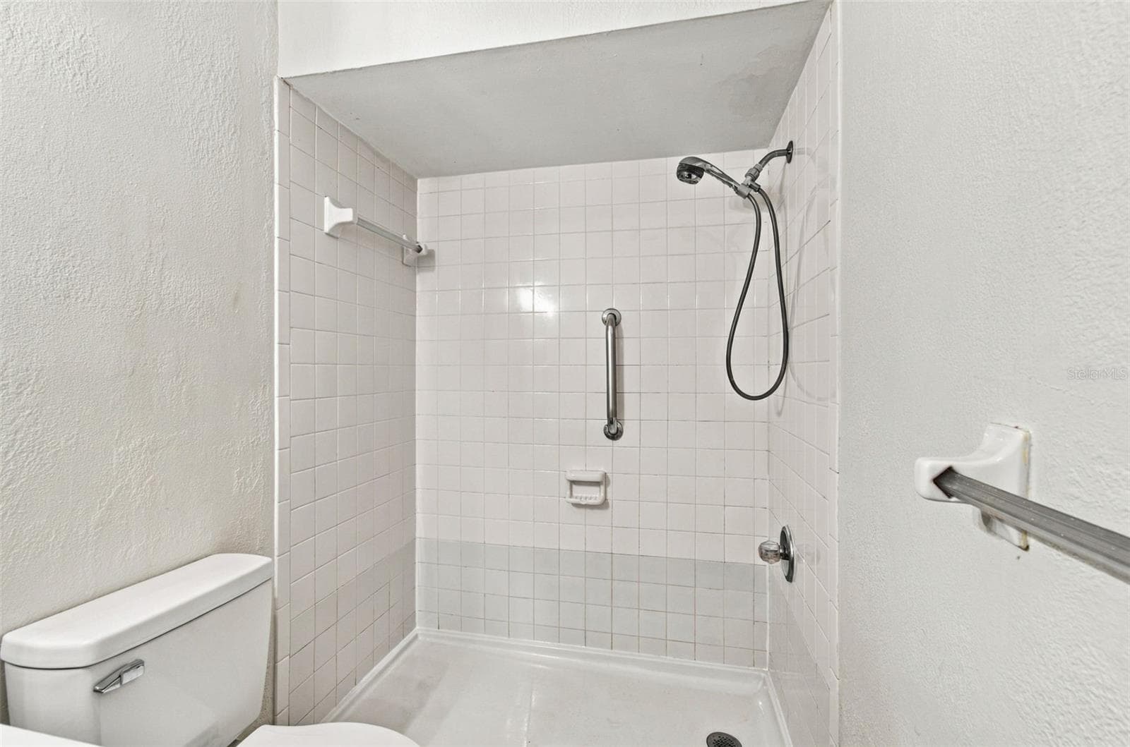 Duplex at 2801 BURTS AVE, TAMPA, photo 15 of 53
