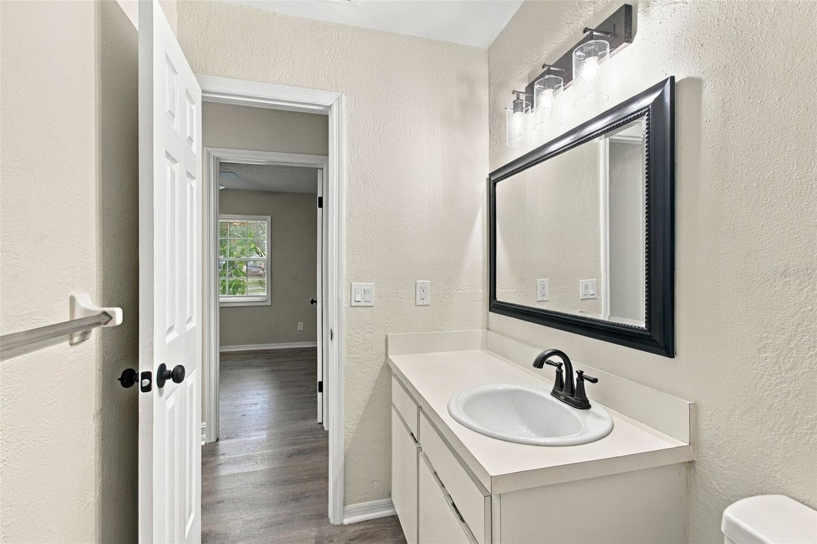 Duplex at 2801 BURTS AVE, TAMPA, photo 19 of 53