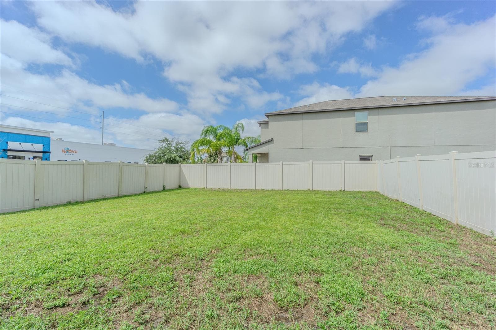 Single Family Residence at 5102 DANDELION ST, APOLLO BEACH, photo 5 of 35