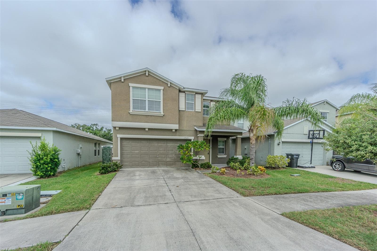 Single Family Residence at 17009 PEACEFUL VALLEY DR, WIMAUMA, photo 2 of 41
