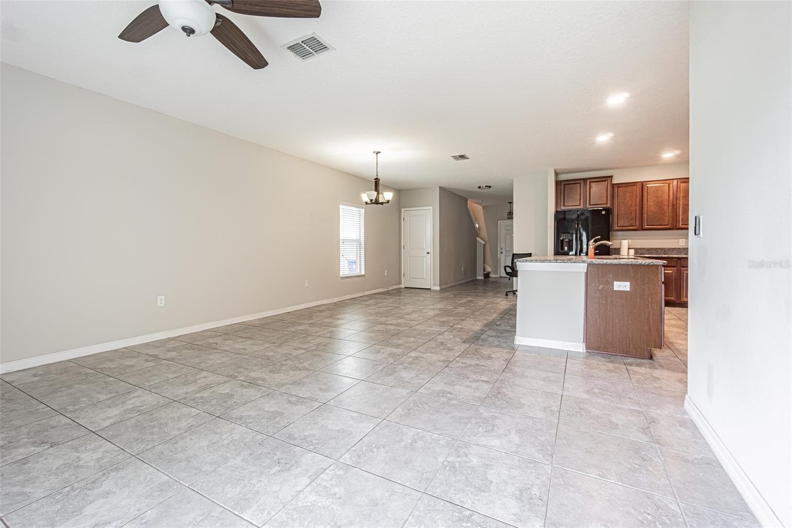 Single Family Residence at 17009 PEACEFUL VALLEY DR, WIMAUMA, photo 11 of 41