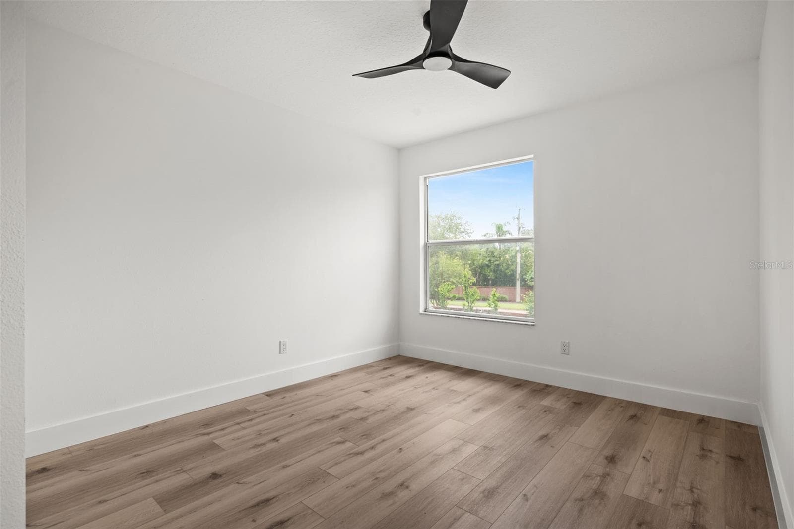 Single Family Residence at 10224 MERRIMAC MANOR DR, RIVERVIEW, photo 22 of 39