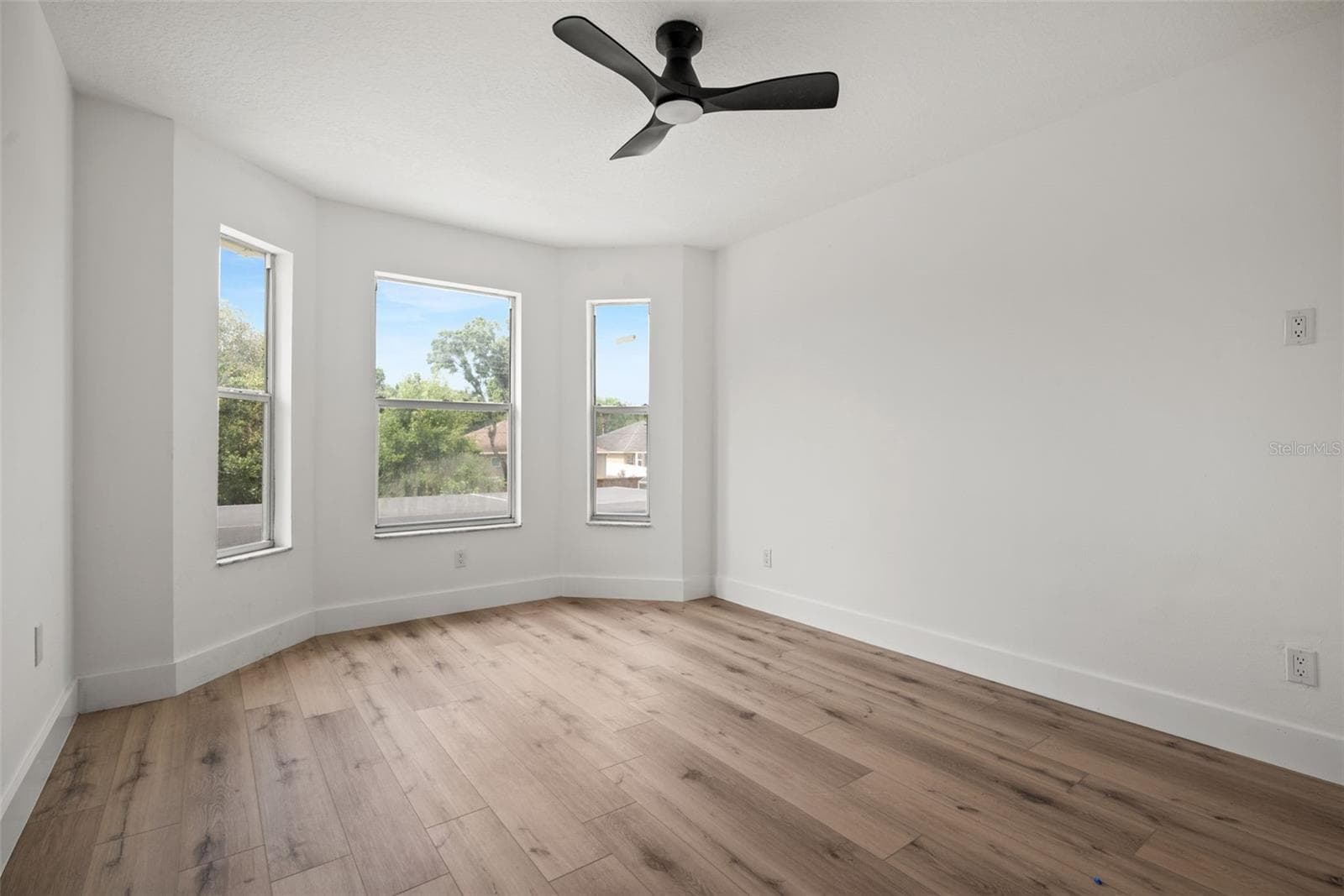 Single Family Residence at 10224 MERRIMAC MANOR DR, RIVERVIEW, photo 26 of 39