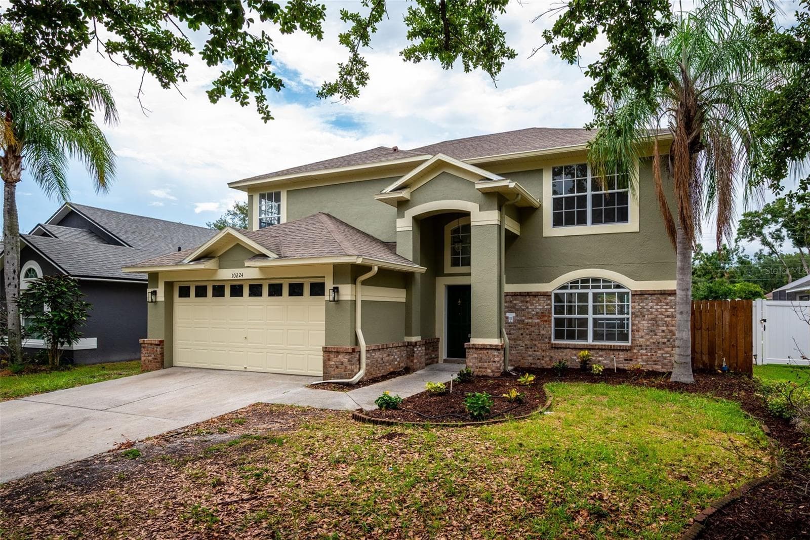 Single Family Residence at 10224 MERRIMAC MANOR DR, RIVERVIEW, photo 34 of 39