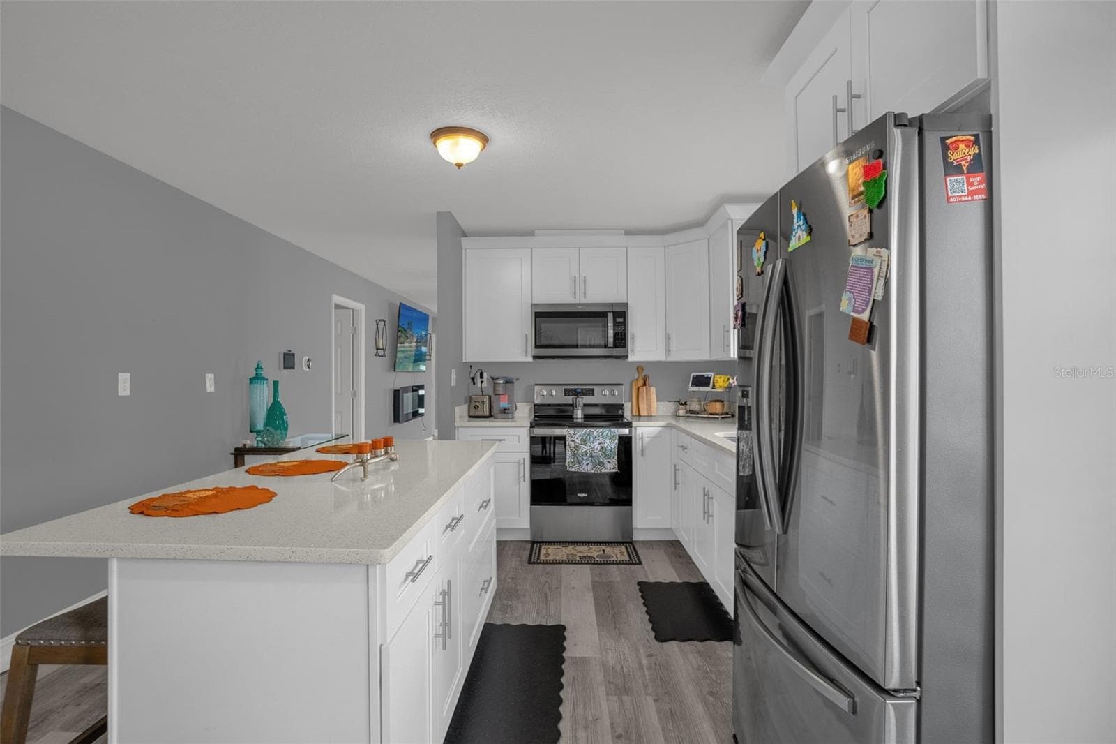 Kitchen Island - 203 ELLSWORTH DR, KISSIMMEE