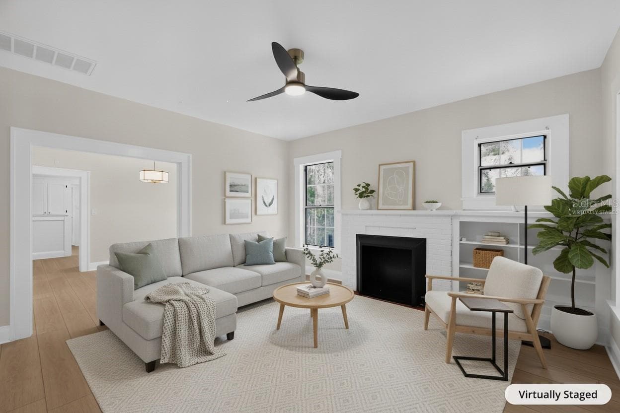 "Virtually Staged" Family Room - 813 E NEW ORLEANS AVE, TAMPA