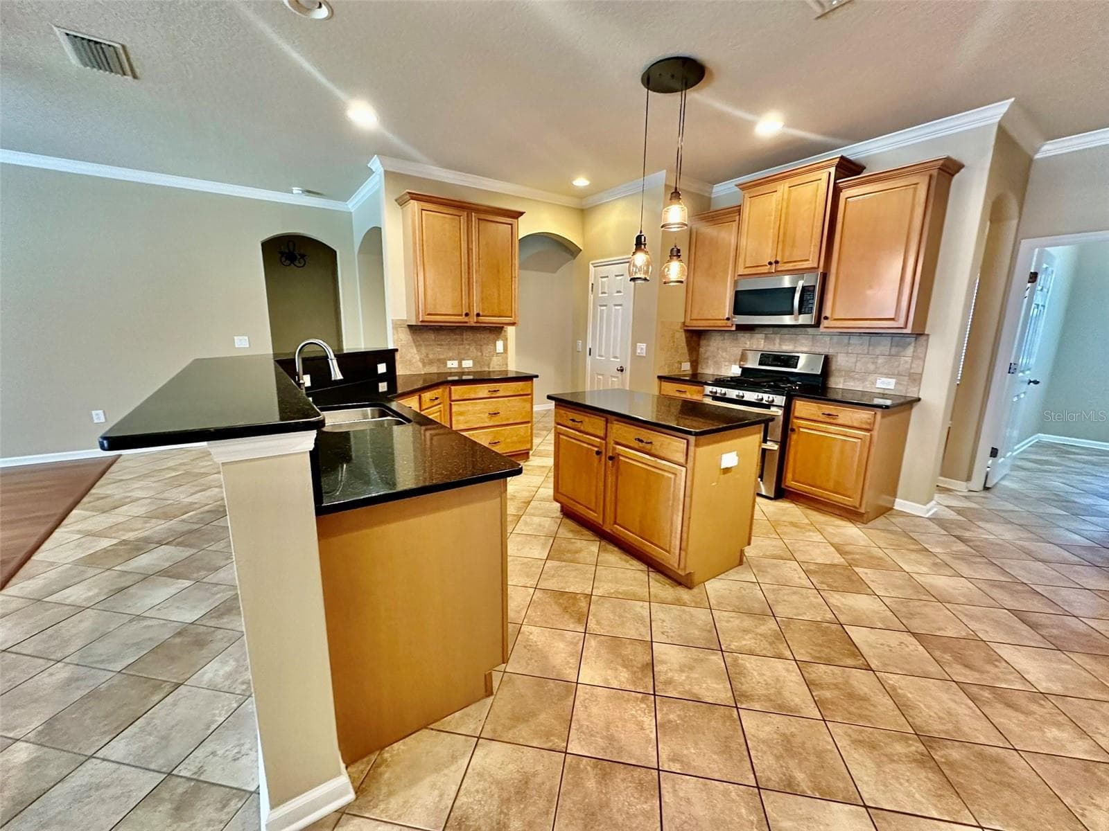 Single Family Residence at 12348 SILTON PEACE DR, RIVERVIEW, photo 25 of 56