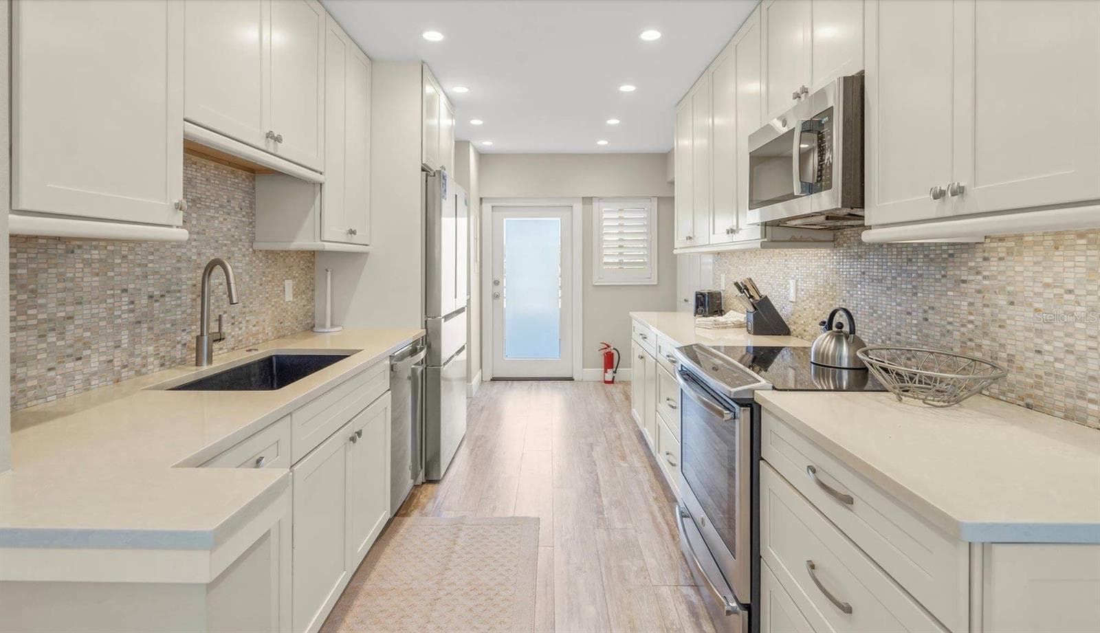 Condominium at 6144 MIDNIGHT PASS RD #4N, SARASOTA, photo 52 of 64