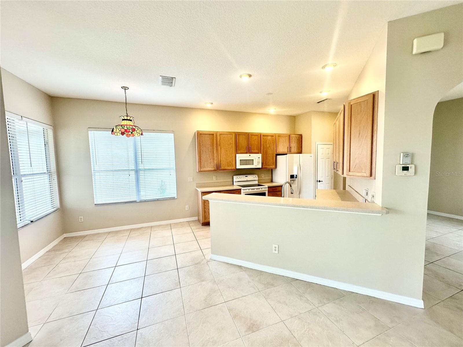 Single Family Residence at 12192 SE 178TH ST, SUMMERFIELD, photo 7 of 22
