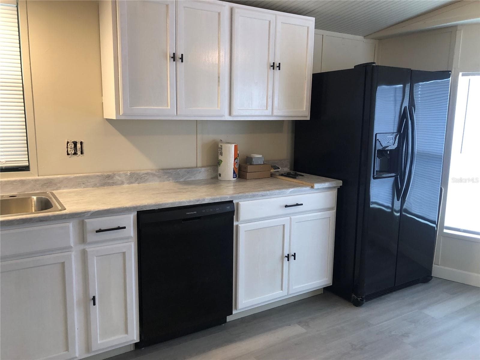 Manufactured Home at 5304 CROTON ST, ZEPHYRHILLS, photo 12 of 32