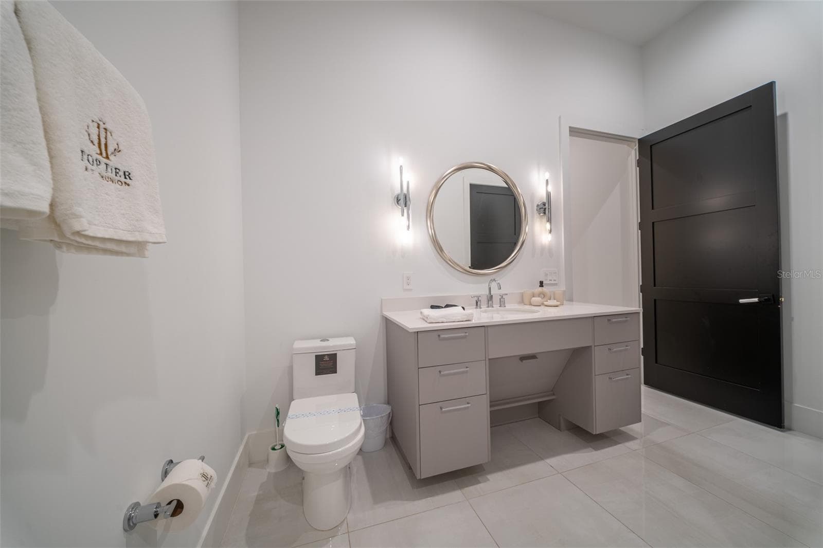 Single Family Residence at 900 GOLDEN BEAR DR, REUNION, photo 85 of 97