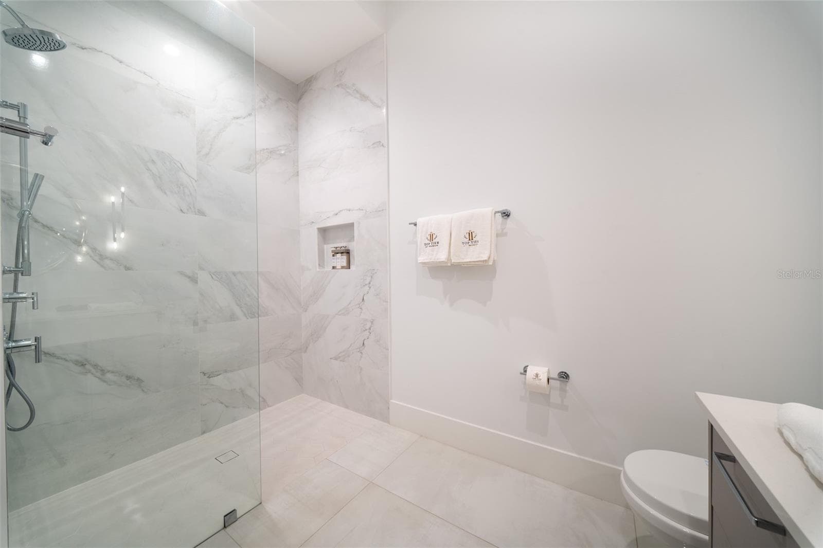 Single Family Residence at 900 GOLDEN BEAR DR, REUNION, photo 86 of 97