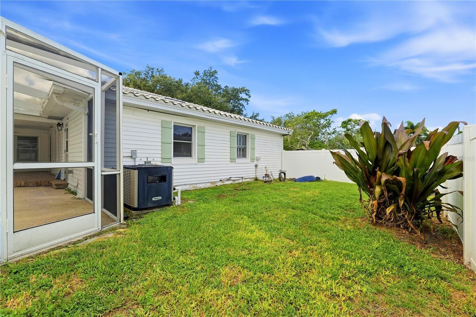 Single Family Residence at 1361 PINELLAS RD, BELLEAIR, photo 42 of 61
