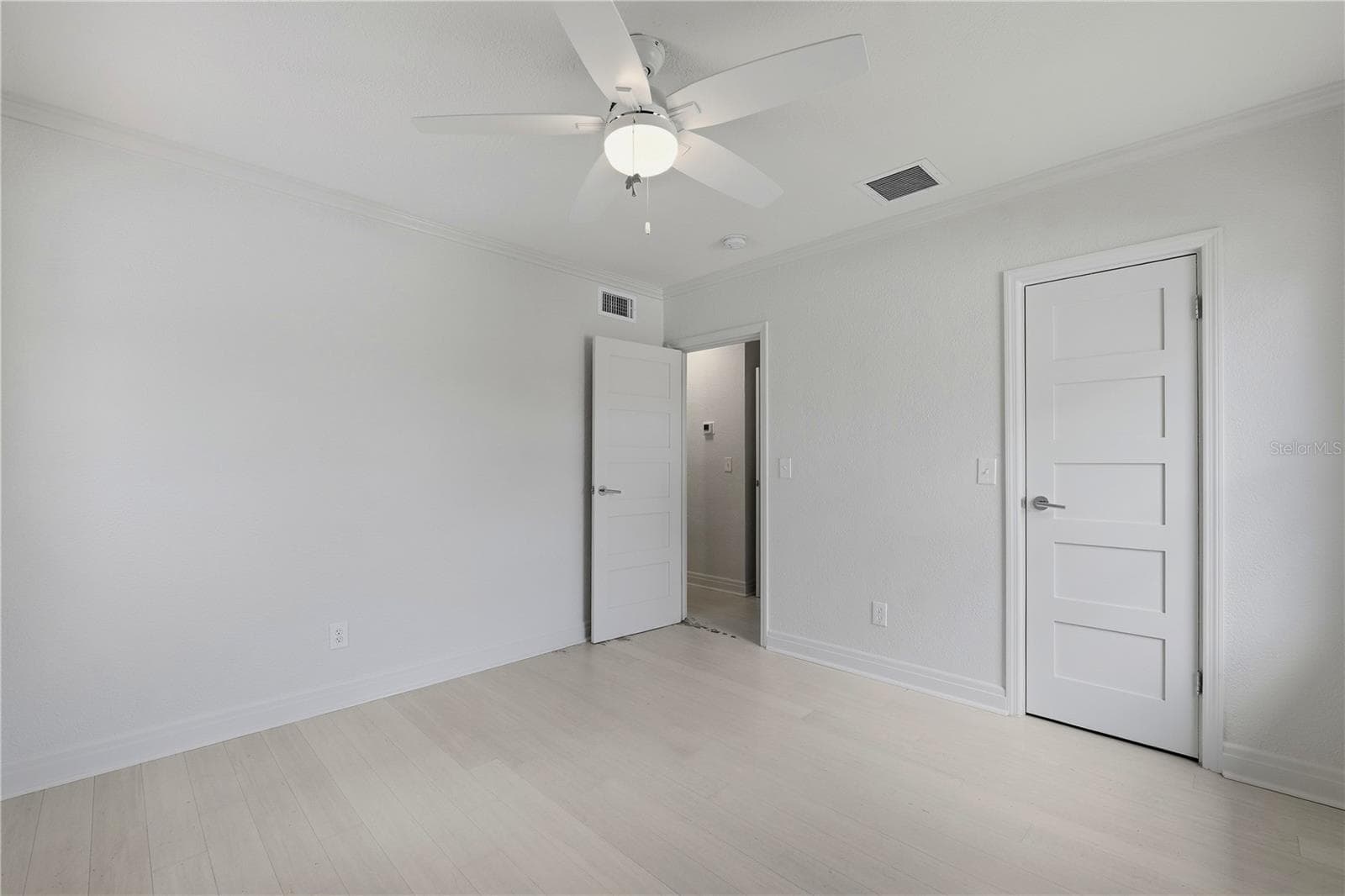 Single Family Residence at 1361 PINELLAS RD, BELLEAIR, photo 34 of 61