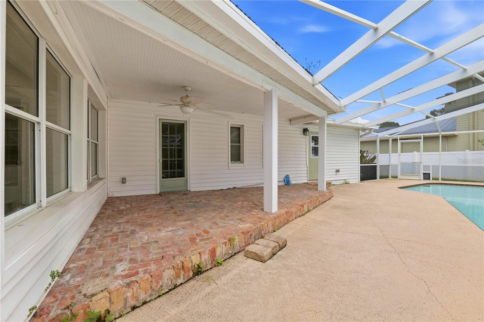 Single Family Residence at 1361 PINELLAS RD, BELLEAIR, photo 47 of 61