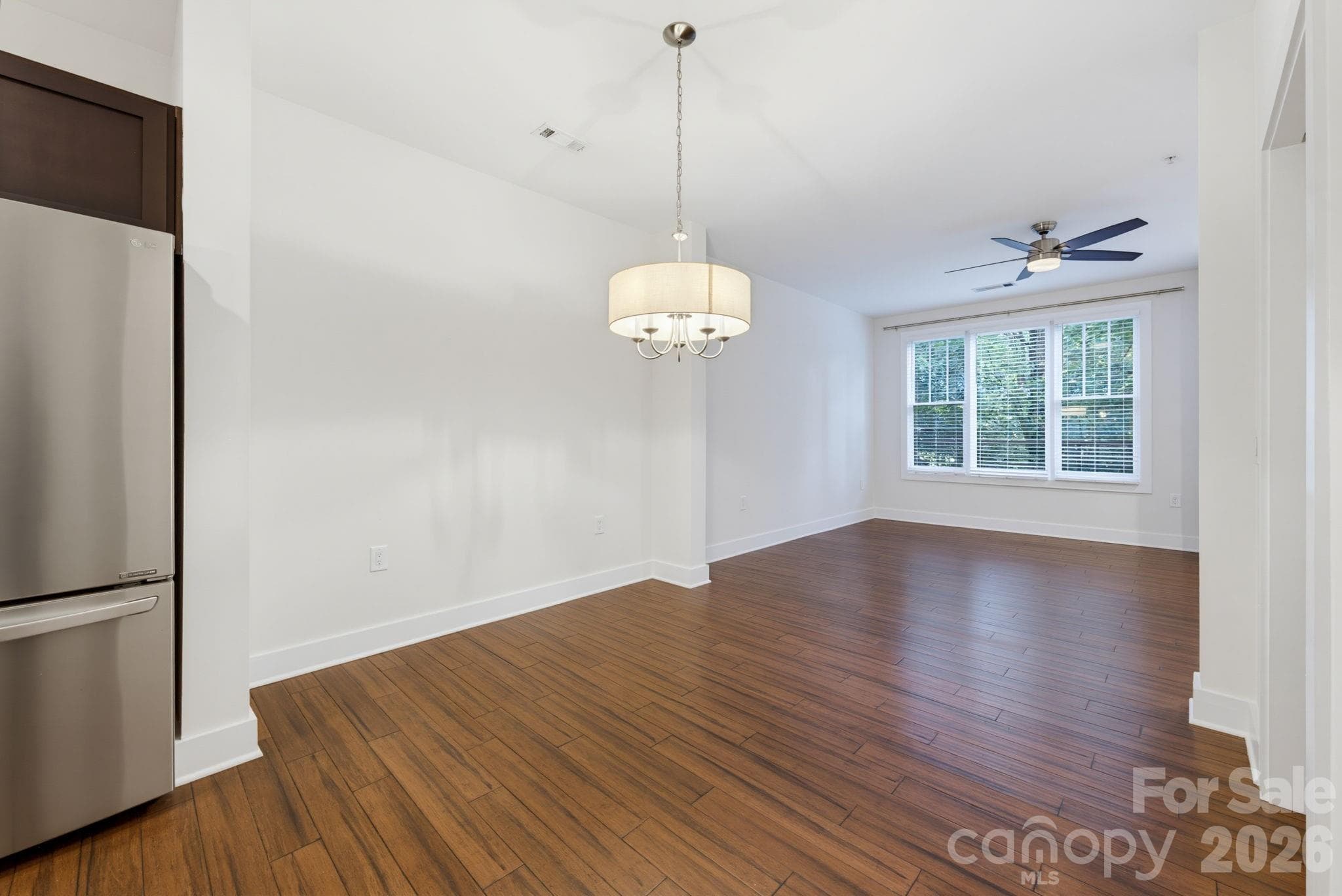 Condominium at 317 E Tremont Avenue, Charlotte, photo 11 of 36